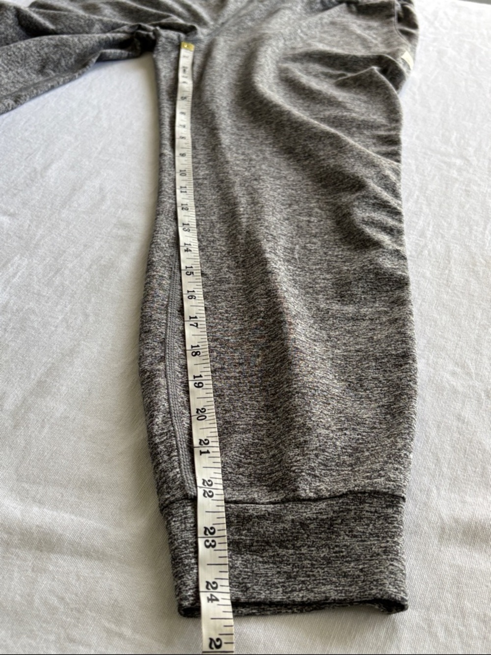 Vuori Performance Jogger Heathered Charcoal Women's Track Pants comfy casual - Picture 8 of 10